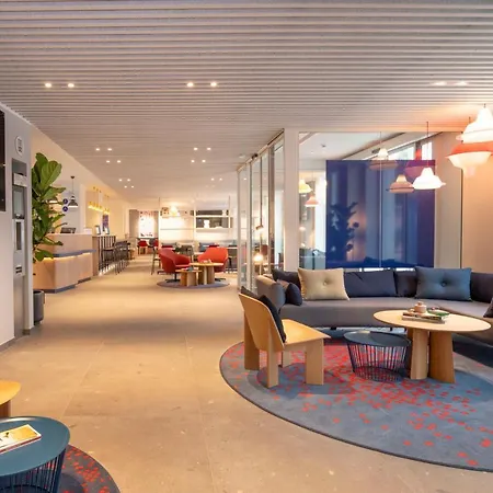 Express & By Ihg Gent